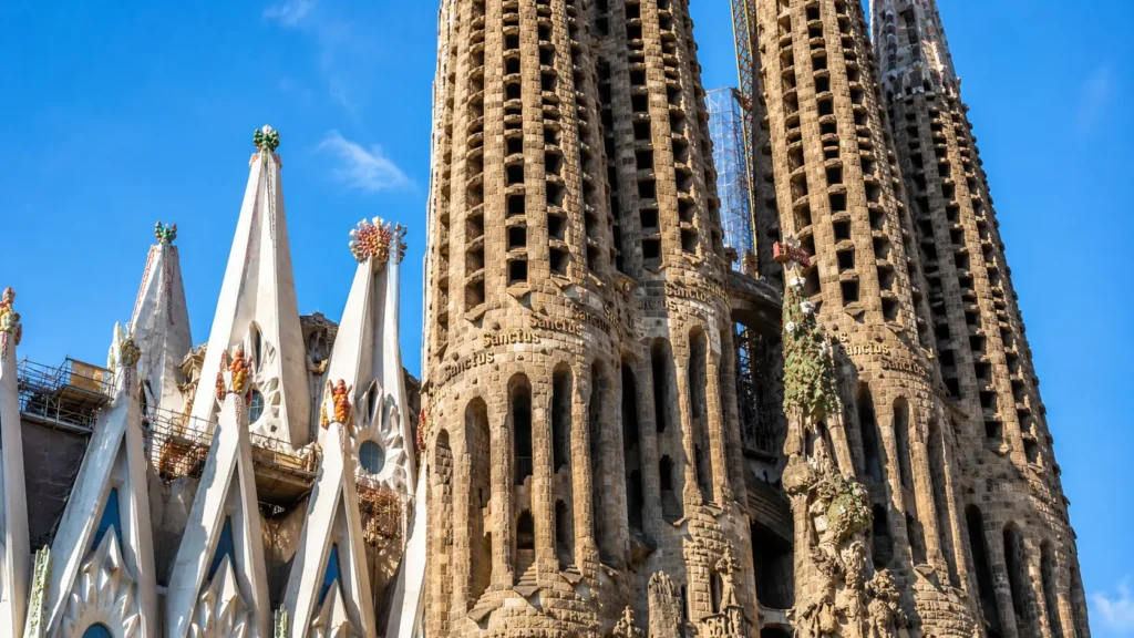 Detailed towers of Sagrada Familia, a highlight of any barcelona itinerary 5 days route